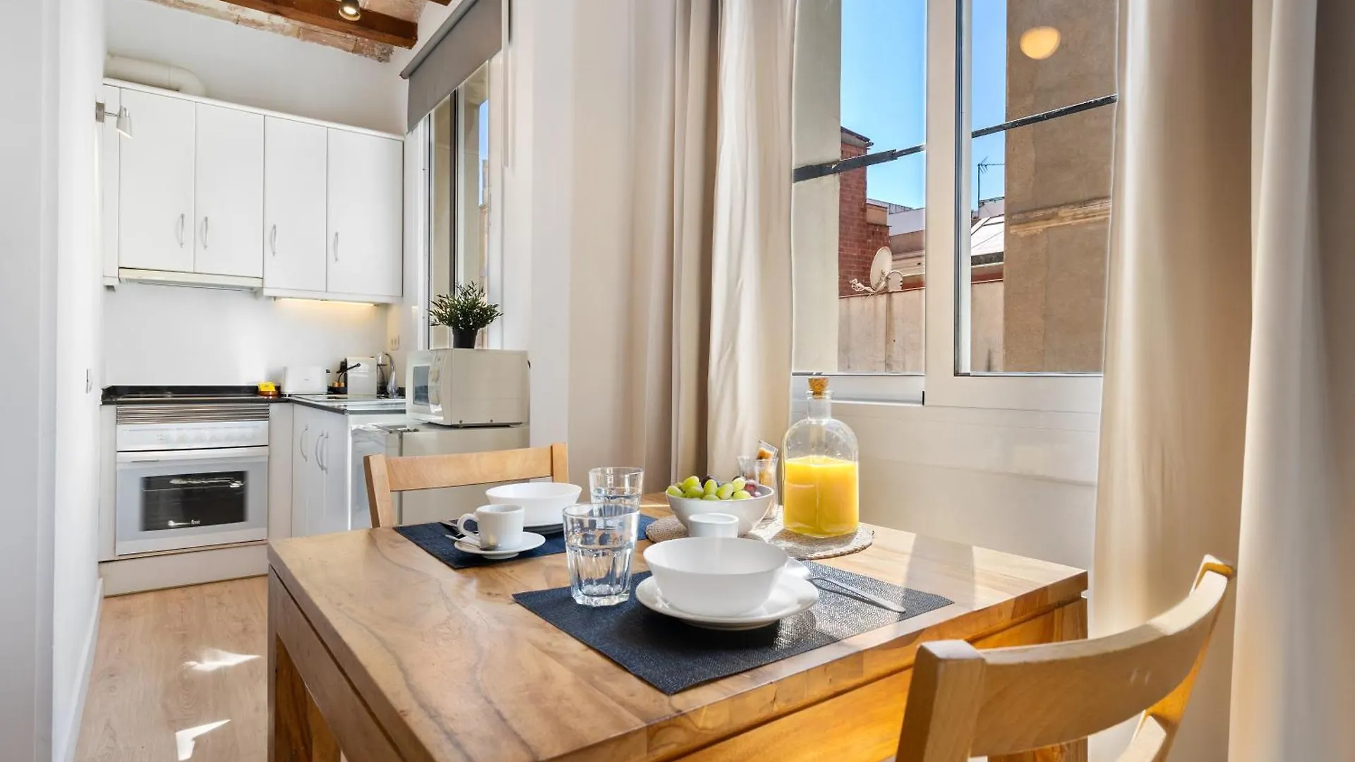Lodging Apartments Barceloneta Beach Studio 32  Barcelona